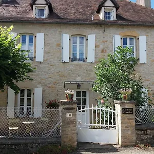 Les Trois Prunelles , Saint-Pierre-Toirac France